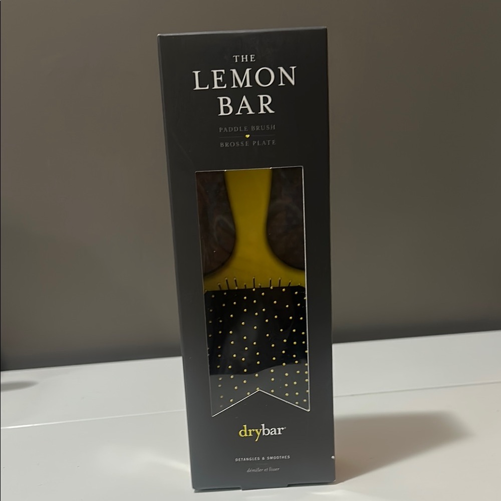 Drybar The Lemon Bar Paddle Brush in Black and Yellow